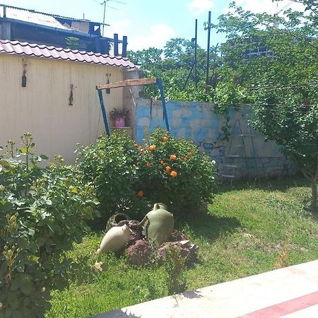יירבאן Bonjour Guest House מראה חיצוני תמונה