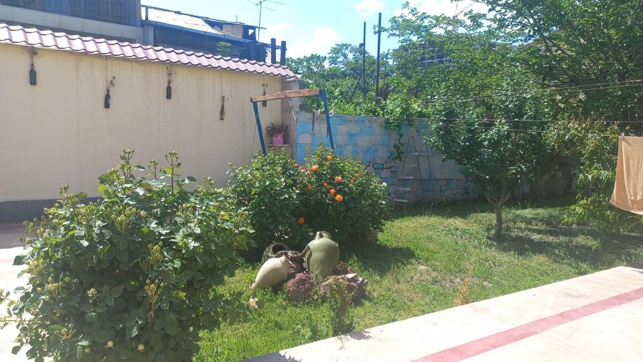 יירבאן Bonjour Guest House מראה חיצוני תמונה