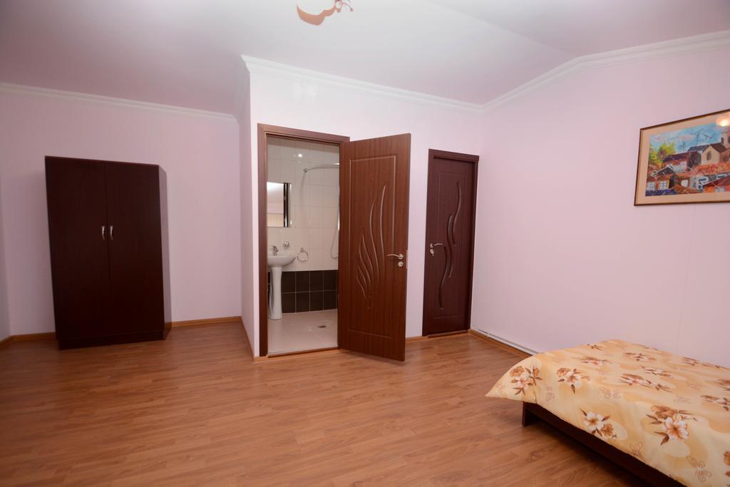 יירבאן Bonjour Guest House מראה חיצוני תמונה