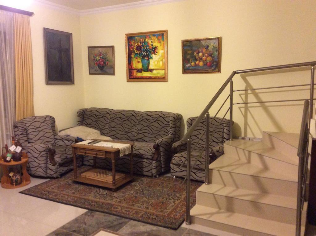 יירבאן Bonjour Guest House מראה חיצוני תמונה