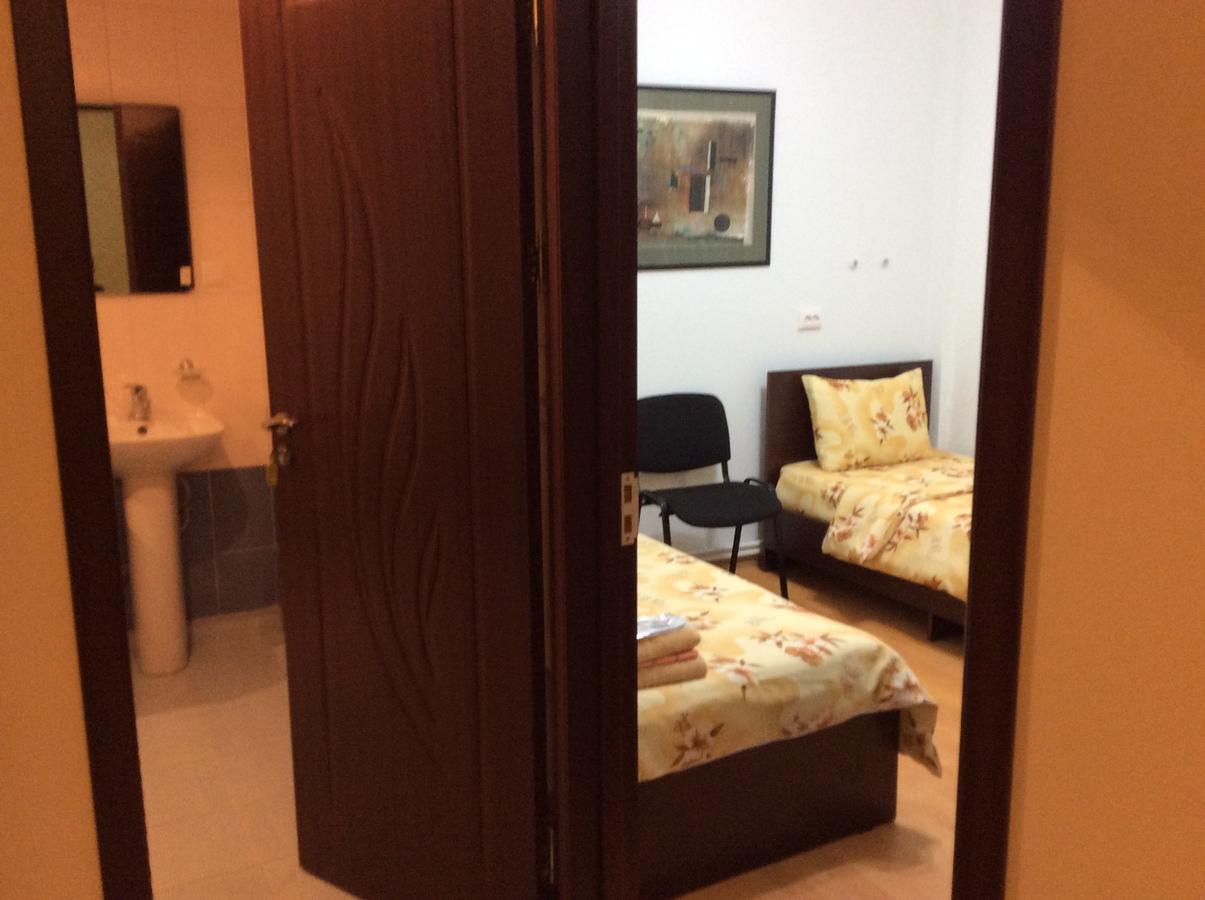 יירבאן Bonjour Guest House מראה חיצוני תמונה