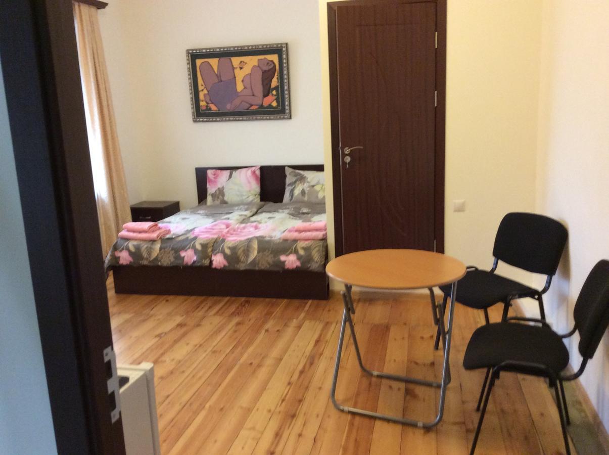 יירבאן Bonjour Guest House מראה חיצוני תמונה