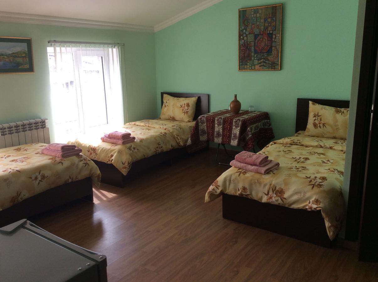 יירבאן Bonjour Guest House מראה חיצוני תמונה