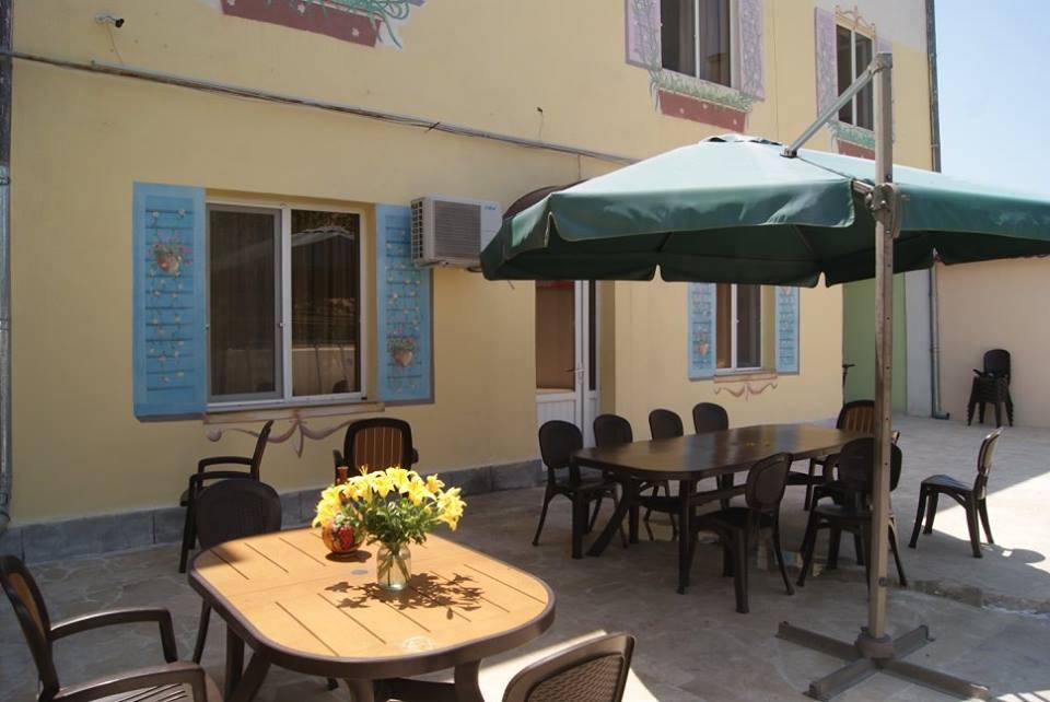 יירבאן Bonjour Guest House מראה חיצוני תמונה